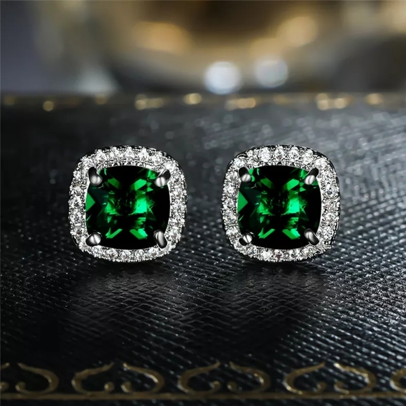 New Sparkling Silver Square Zirconia Earrings - Picture 4 of 8